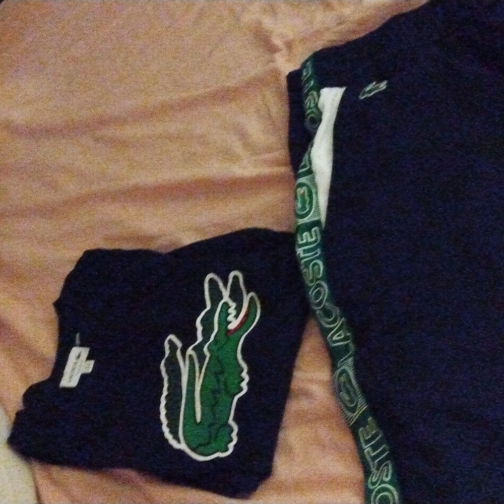 Lacoste sweat suit